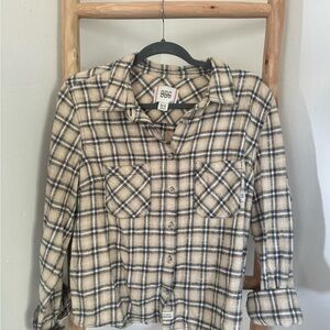 URBAN OUTFITTERS PLAID FLANNEL